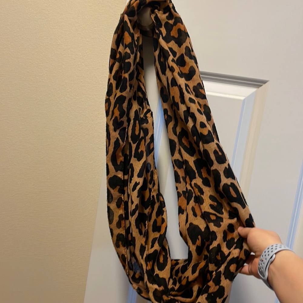 H&M Leopard Print Fall Scarf